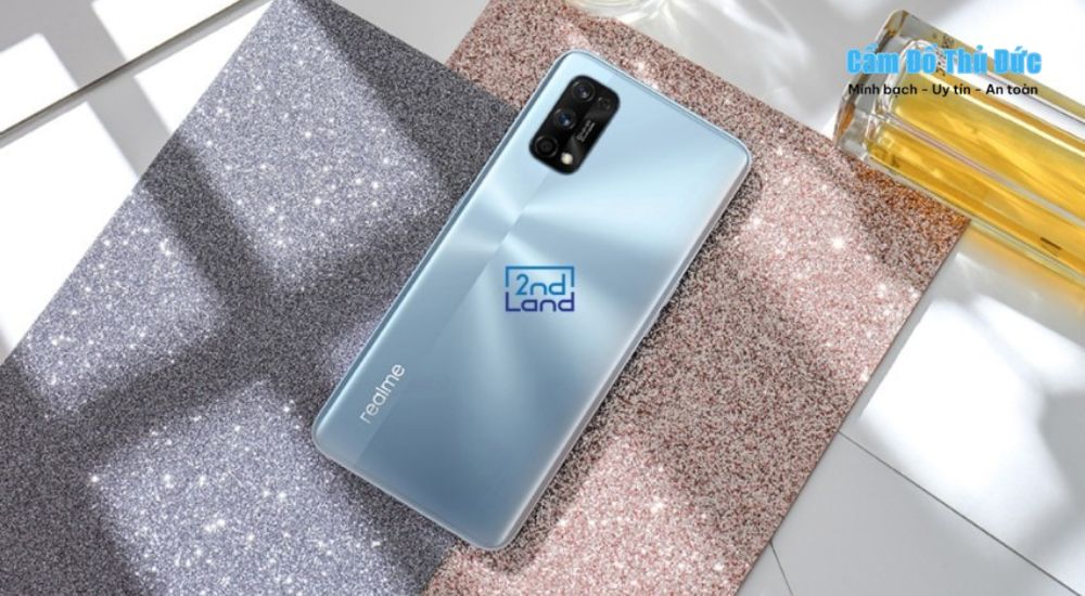 Lưu ý giúp điện thoại Realme được định giá cao khi mang đi cầm