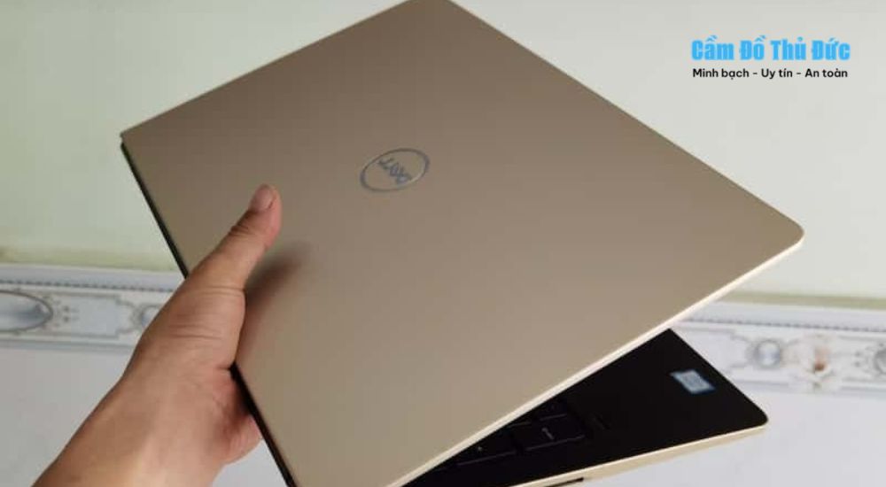 Giải đáp các câu hỏi thường gặp khi cầm laptop tại TPHCM rõ ràng, chi tiết