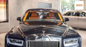 Livestream Rolls-Royce ở tiệm cầm đồ