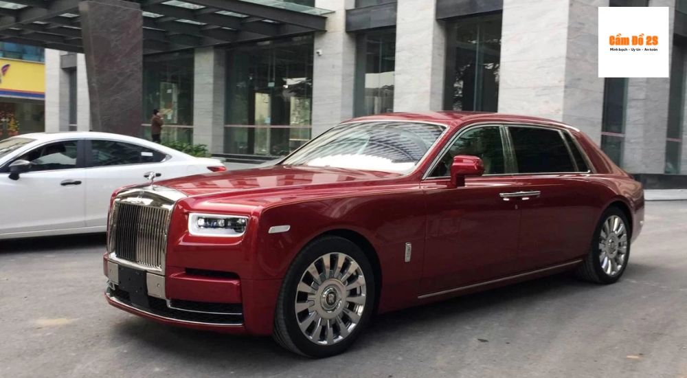 Livestream Rolls-Royce ở tiệm cầm đồ